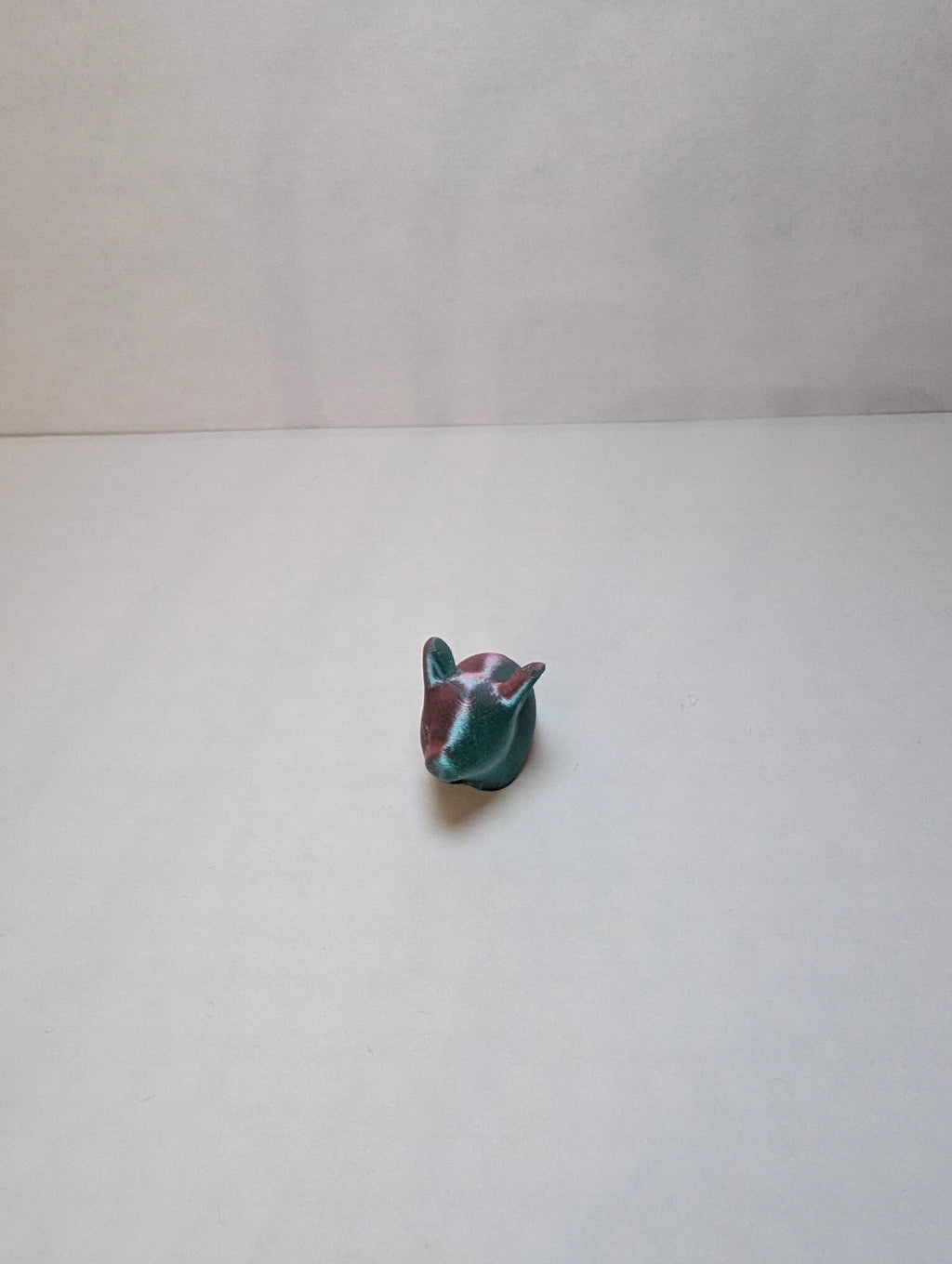 The Shimmering Silk Piglet – No Mud, All Shine