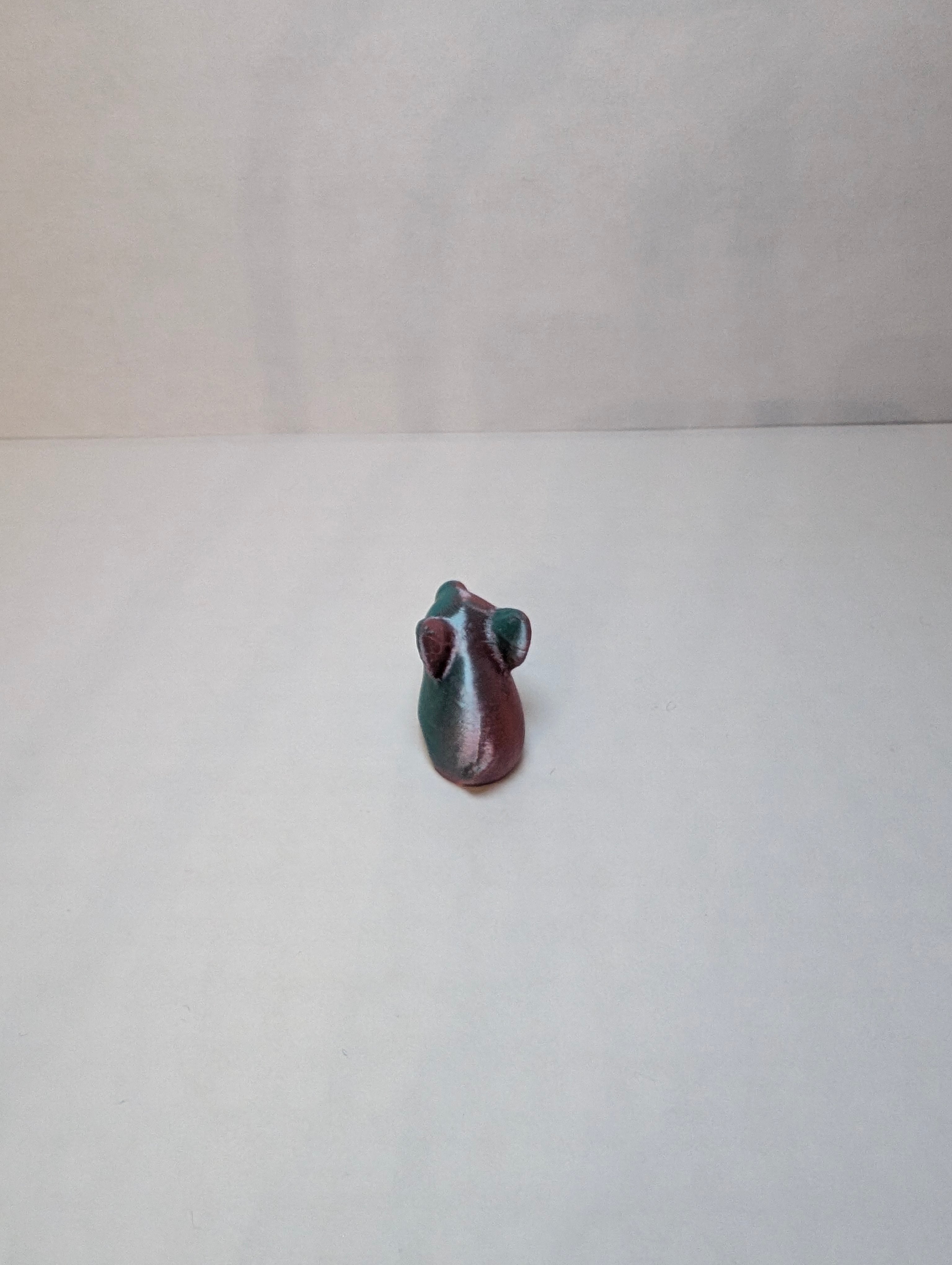 The Shimmering Silk Piglet – No Mud, All Shine